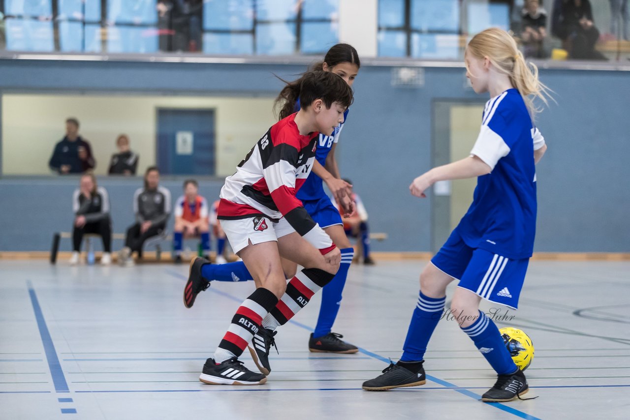 Bild 114 - wDJ NFV Futsalturnier